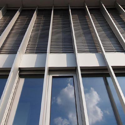 Pfosten-Riegel-Fassade